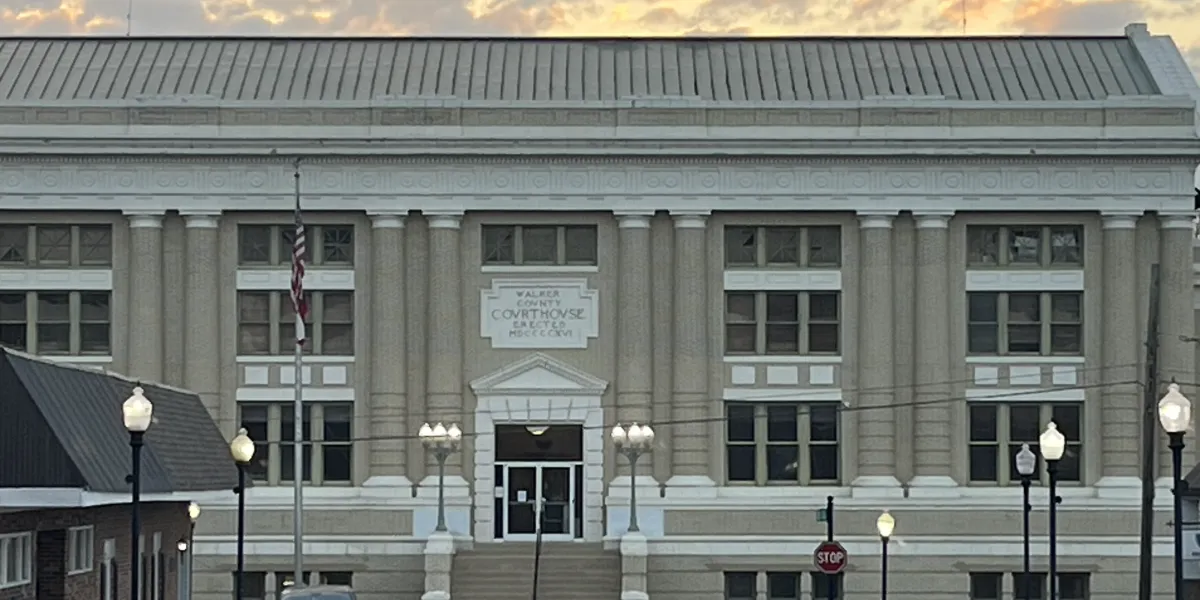 Lafayette Courthouse